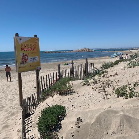 La Mer Et La Plage Au Bout Du Parc Appartement 4 Couchages Avec Jardin La Grande-Motte Kültér fotó